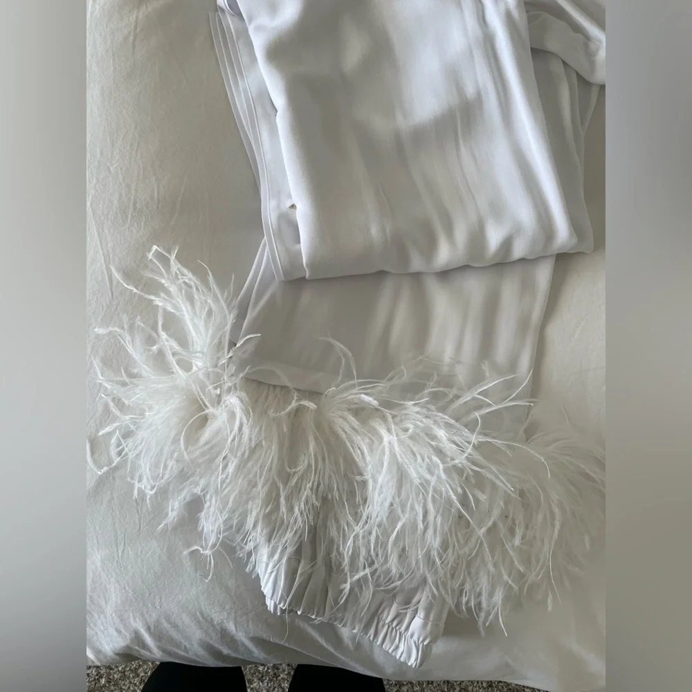 NWOT Sleeper Pajamas with Feathers - Picture 4 of 6